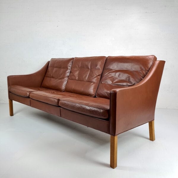 Borge Mogensen sofa model 2209 in brown leather