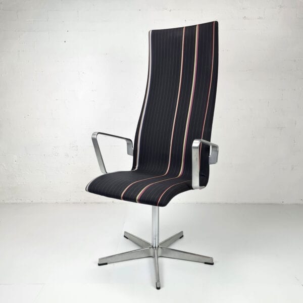 Arne Jacobsen Oxford Chair