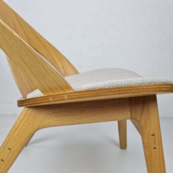 Borge Mogensen Contour Chair produced by Carl Hansen &amp; Søn