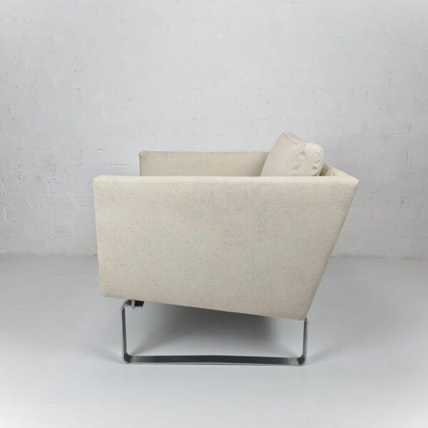 Hans J. Wegner Chair model JH101